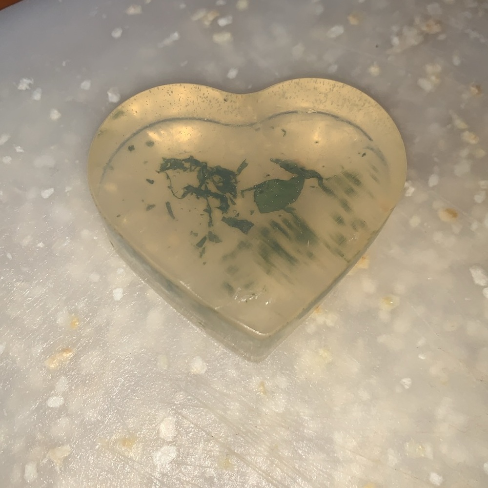 NWOT Handmade Heart shaped Spearmint Soap